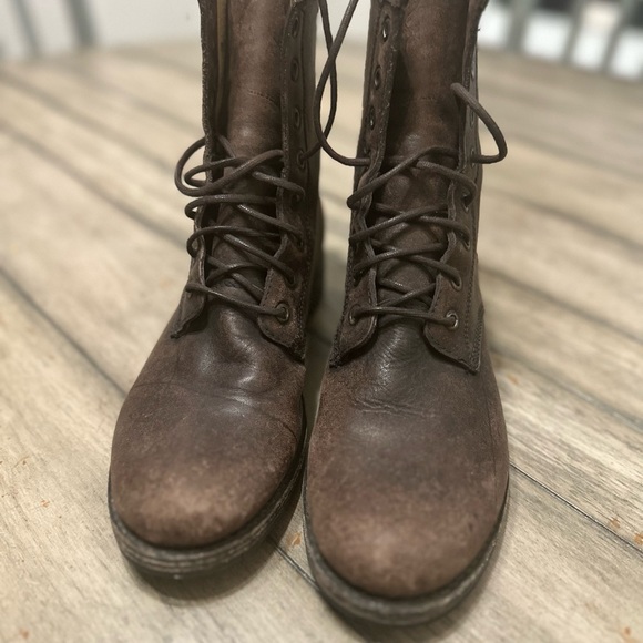 Frye Veronica Combat Boot Sz8.5 Faded Brown - Picture 2 of 6